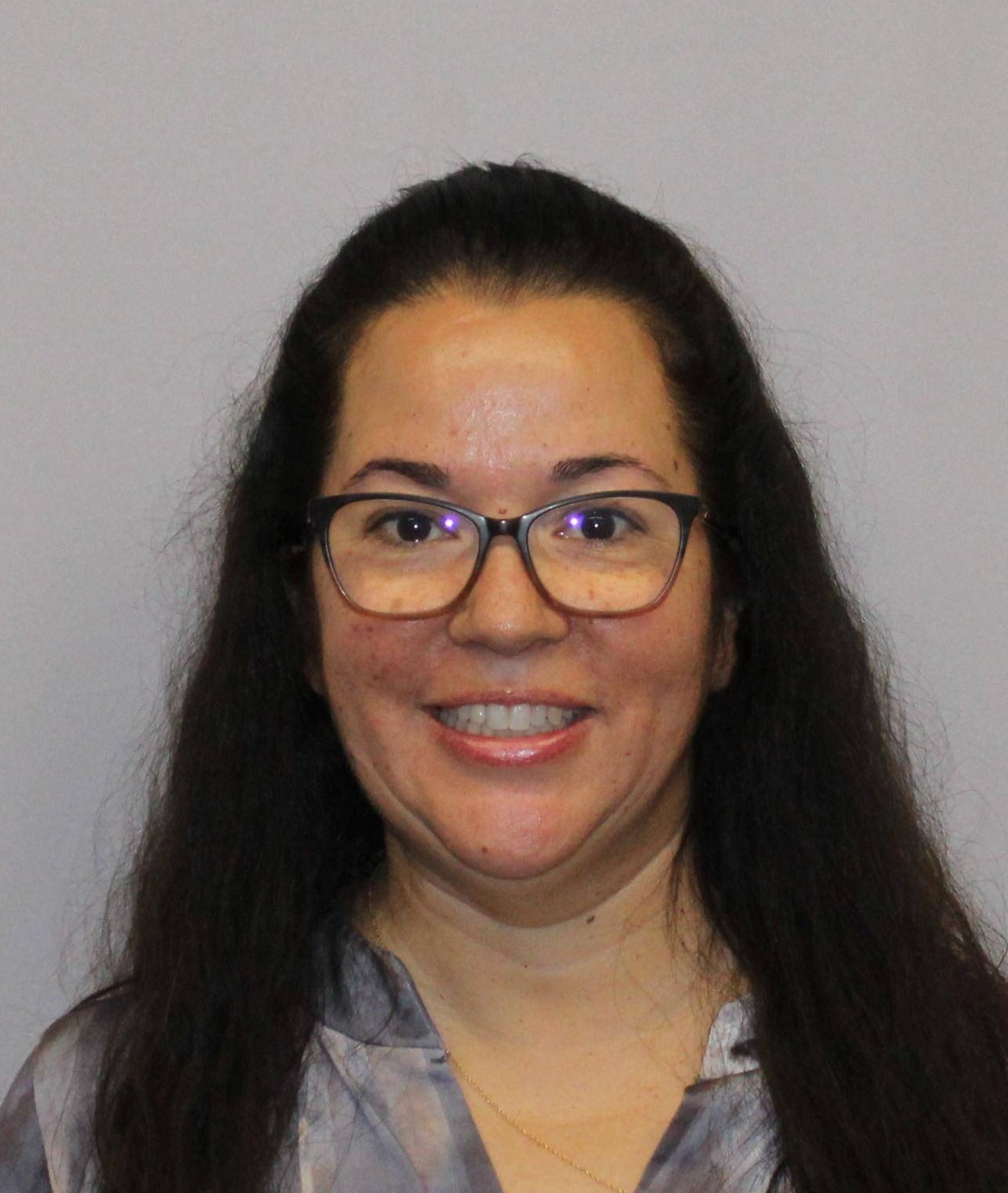 Headshot of Dawn Barfuss