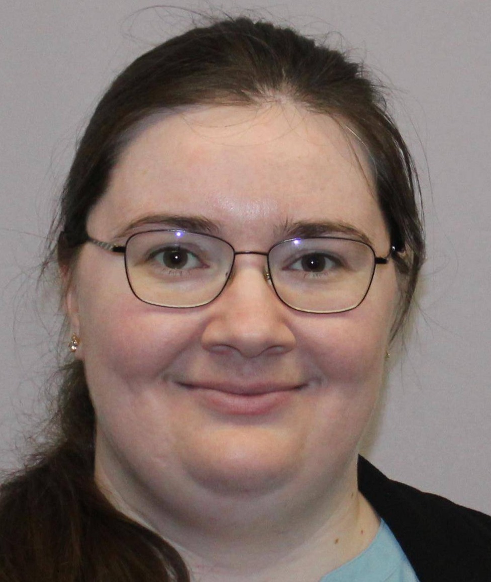 Headshot of sarah cox