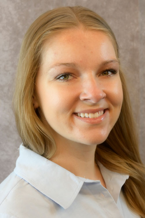 Headshot of Dr. Tarah Peterson.