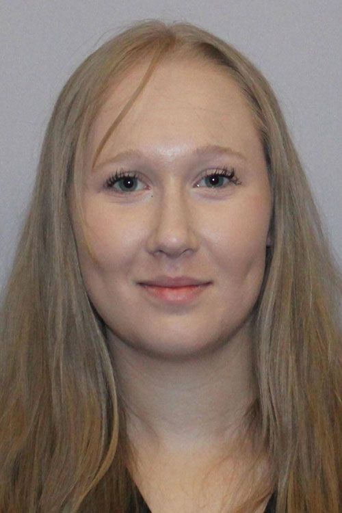 Headshot of Cassie Dissel