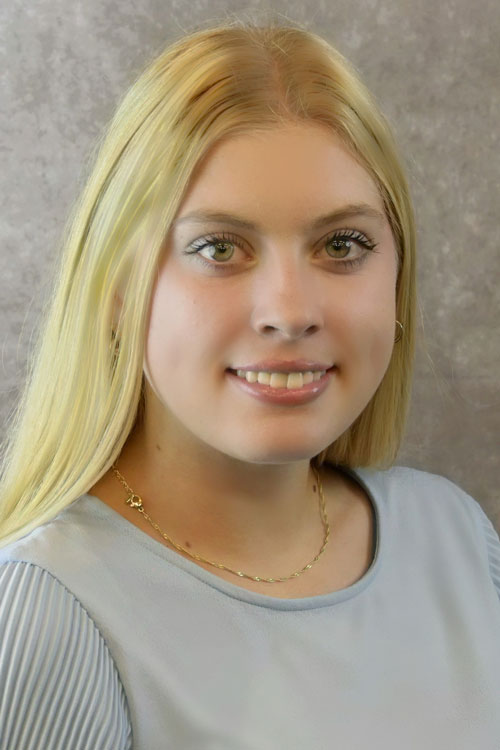 Headshot of peyton robertson